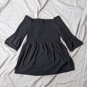 Aritzia Black Off-Shoulder Breezy Top
